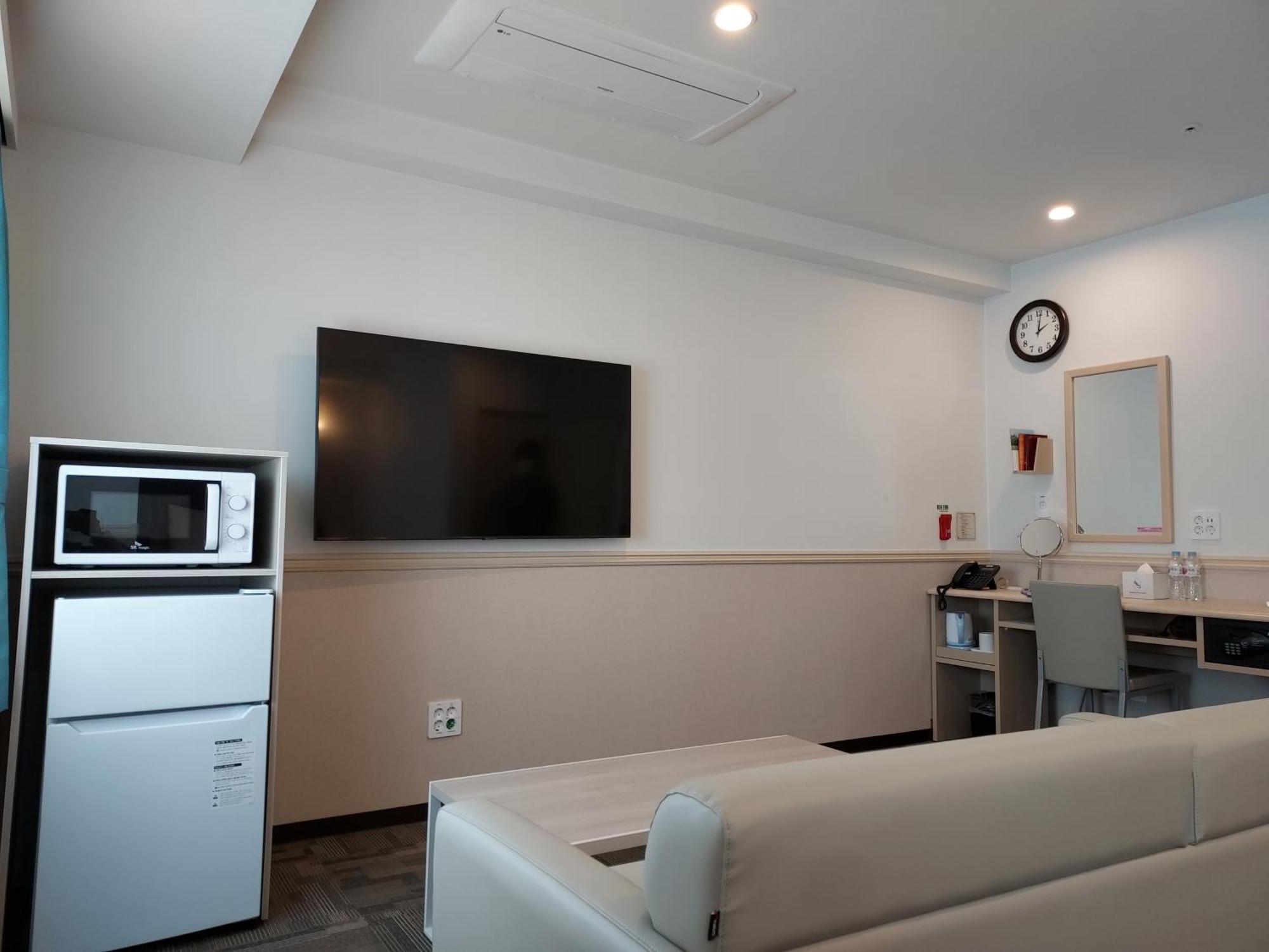 Toyoko Inn تَنوان المظهر الخارجي الصورة